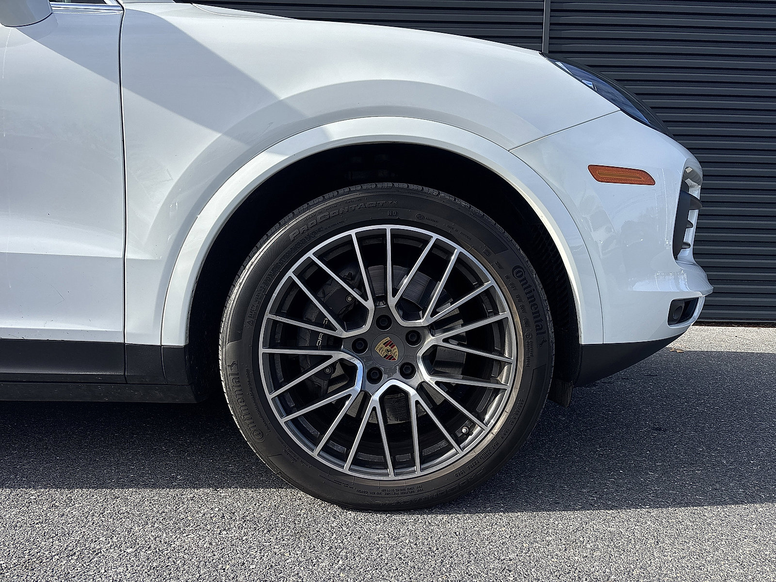 Certified 2022 Porsche Cayenne image 7