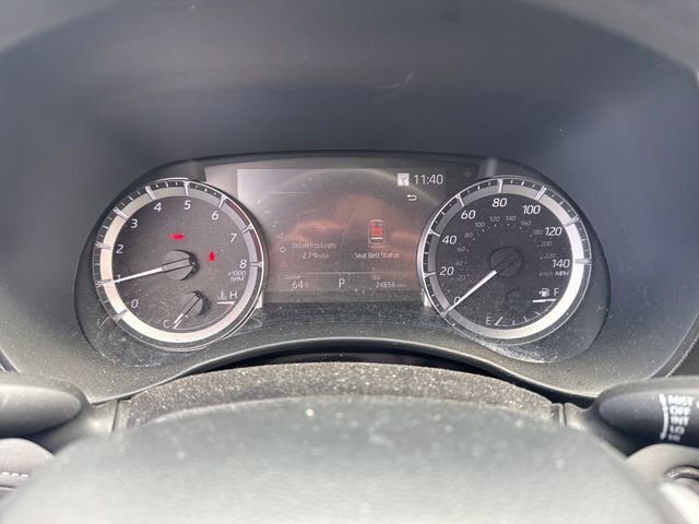 Used 2023 Toyota Highlander L FWD image 19