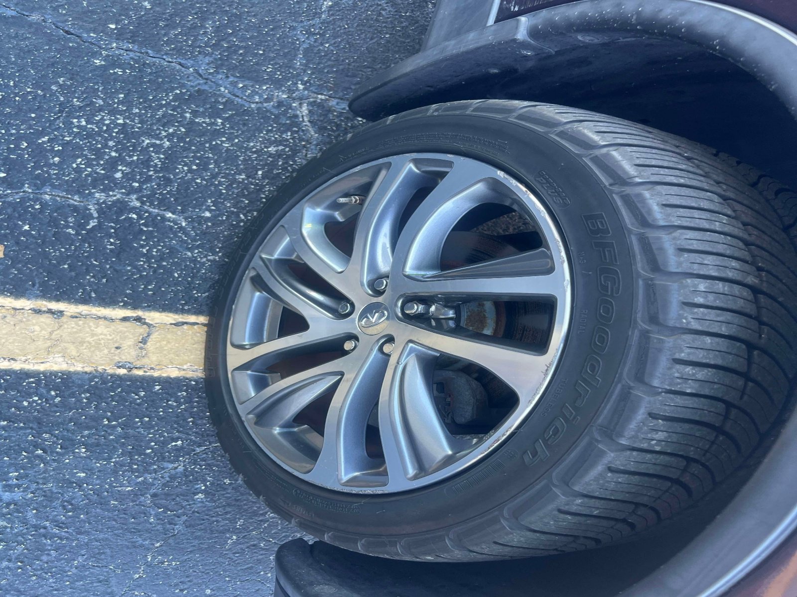 Used 2016 INFINITI QX50 2WD w/ Deluxe Touring Package image 4