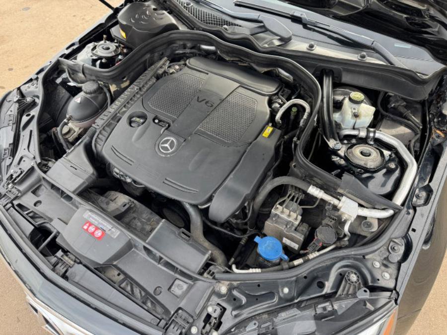 Used 2014 Mercedes-Benz E 350 4MATIC Sedan image 23