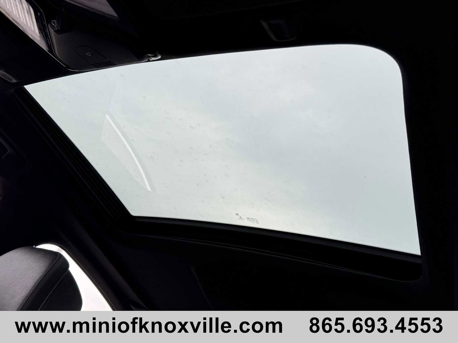 Used 2019 BMW 530i xDrive w/ Premium Package image 25