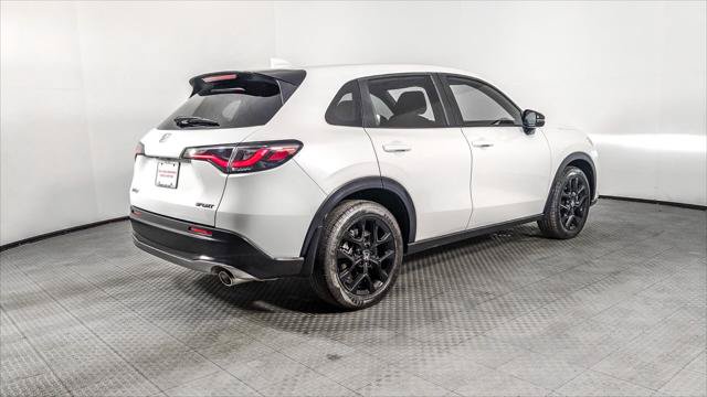 Used 2024 Honda HR-V Sport image 8
