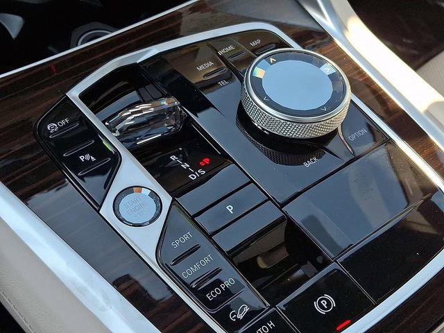 New 2027 BMW X6 xDrive40i AWD/4WD image 13