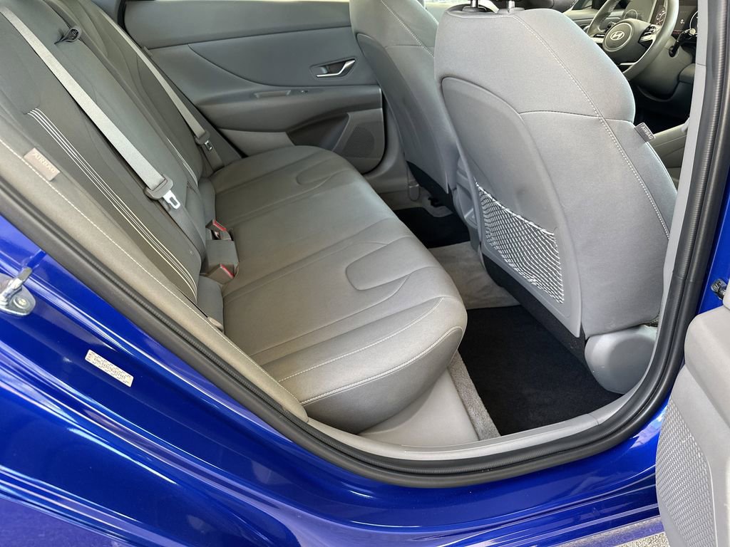 Used 2024 Hyundai Elantra SEL w/ Convenience Package FWD image 34
