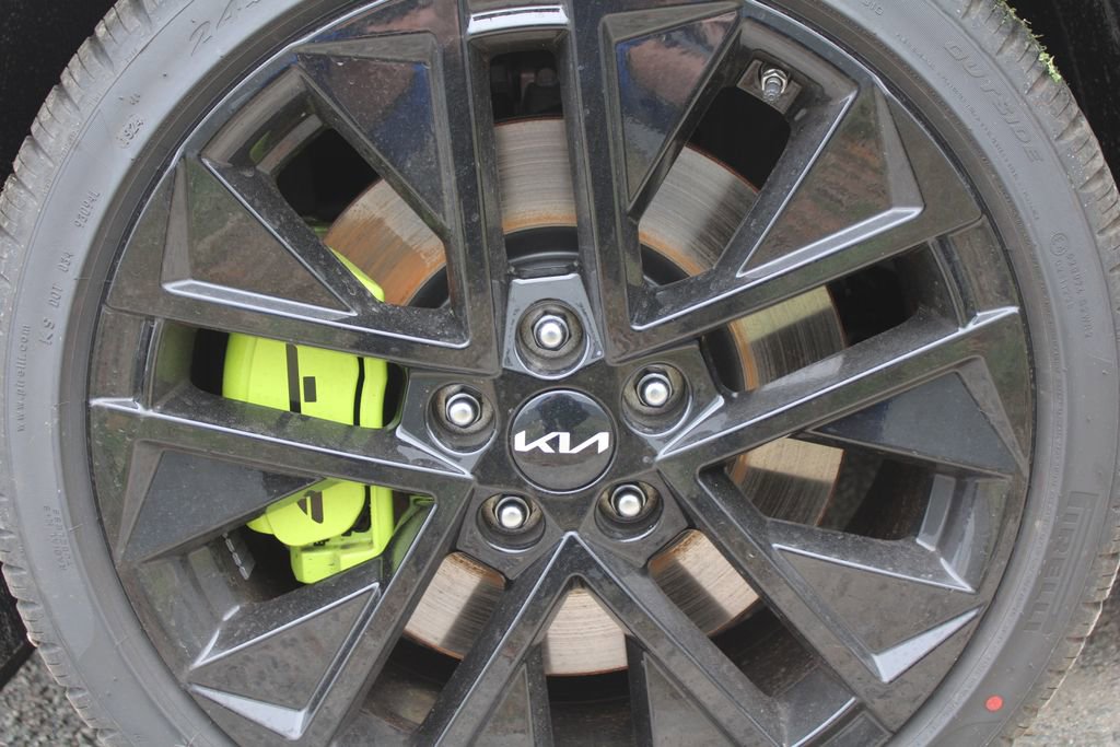 New 2026 Kia K5 GT FWD image 17