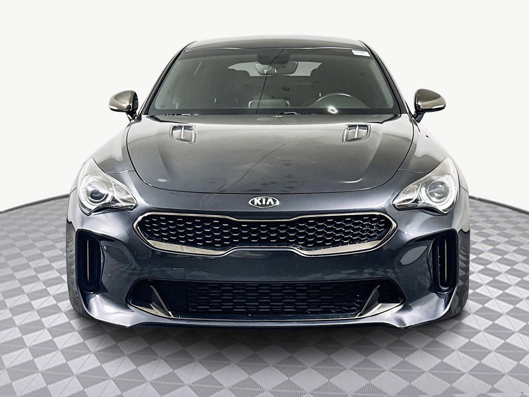 Used 2020 Kia Stinger GT-Line image 2