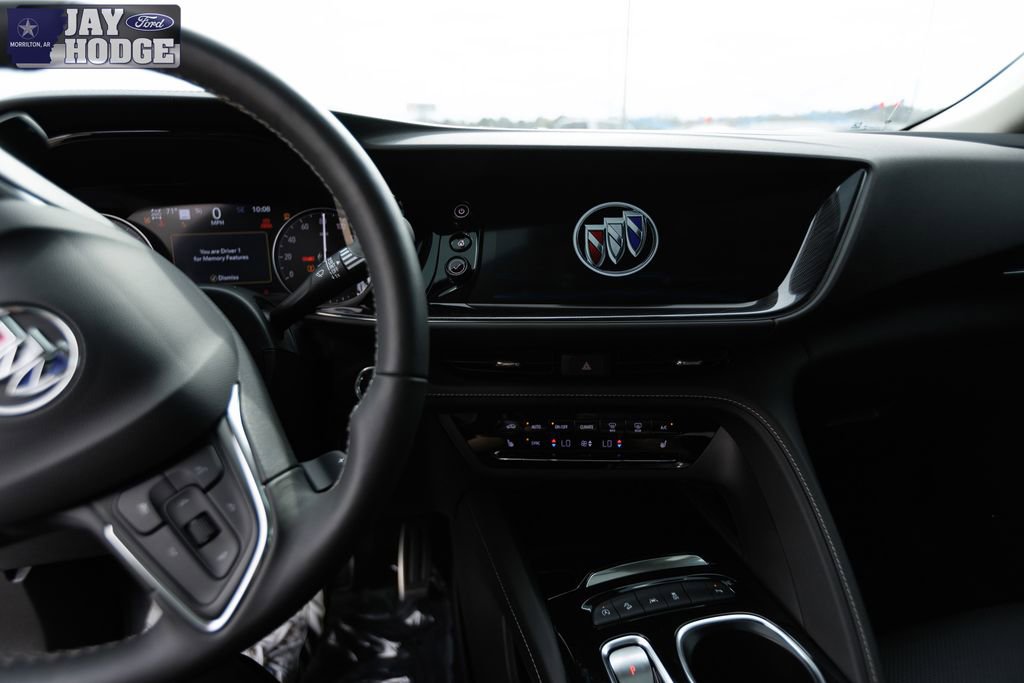 Used 2023 Buick Envision Essence w/ Technology Package I image 18