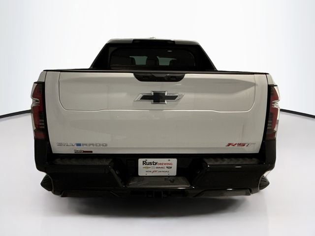 New 2025 Chevrolet Silverado EV RST image 5