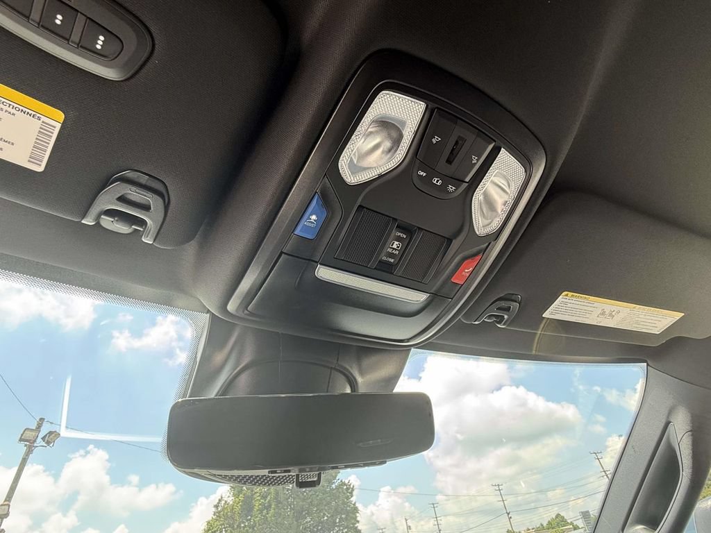 New 2026 RAM 2500 Big Horn AWD/4WD image 13