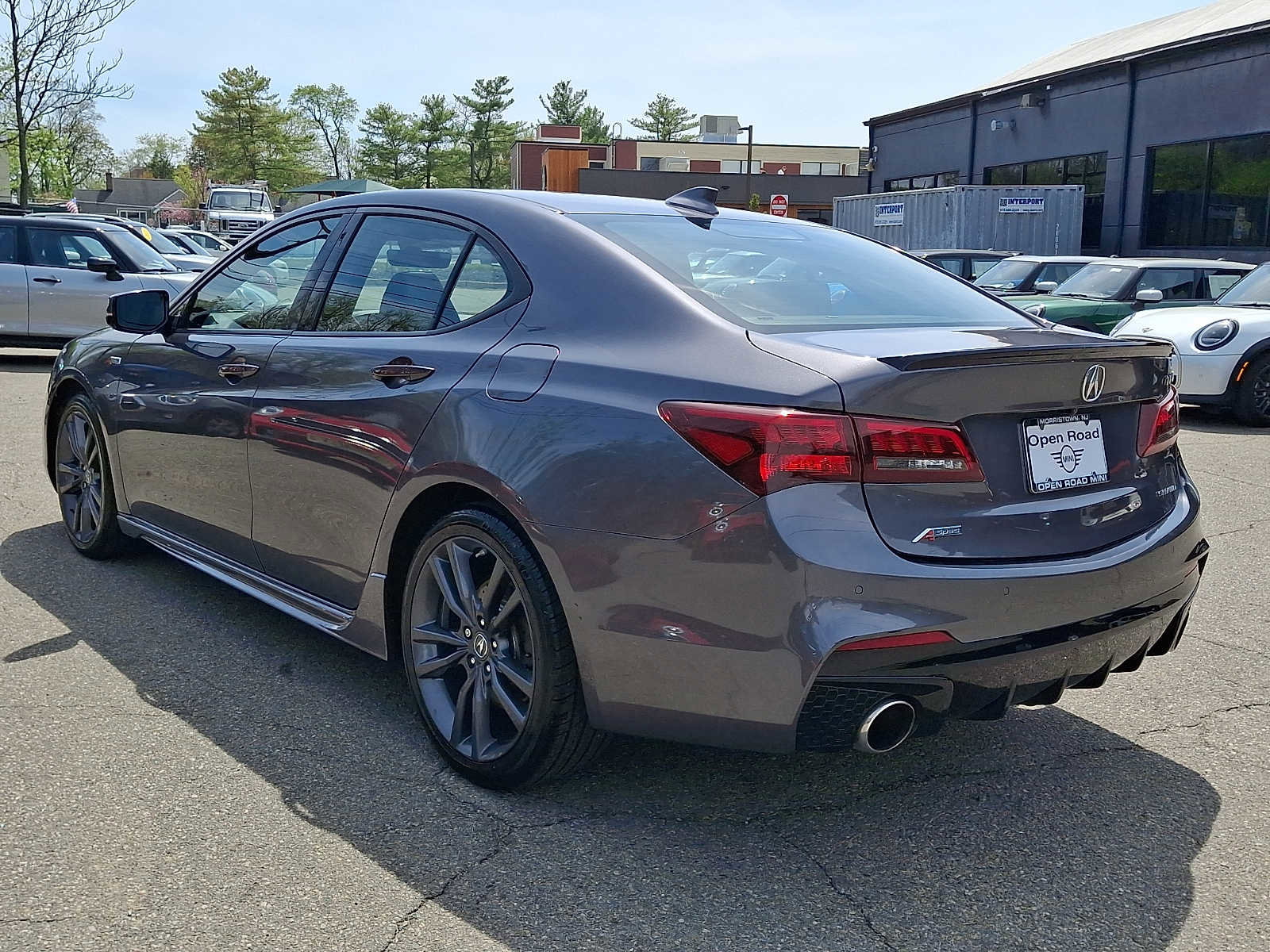 Used 2018 Acura TLX V6 w/ Technology & A-SPEC Pkg AWD/4WD image 4
