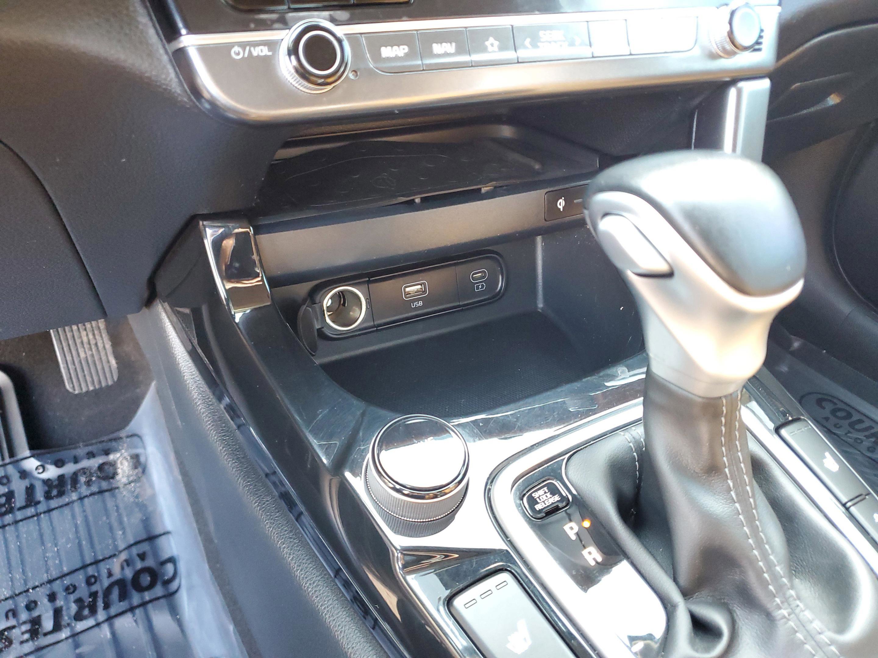 Certified 2024 Kia Seltos EX image 24