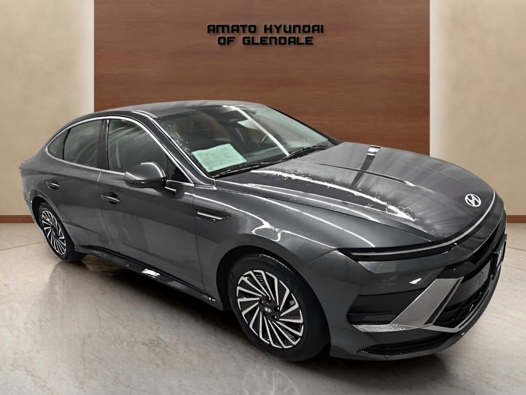 Certified 2025 Hyundai Sonata SEL image 8