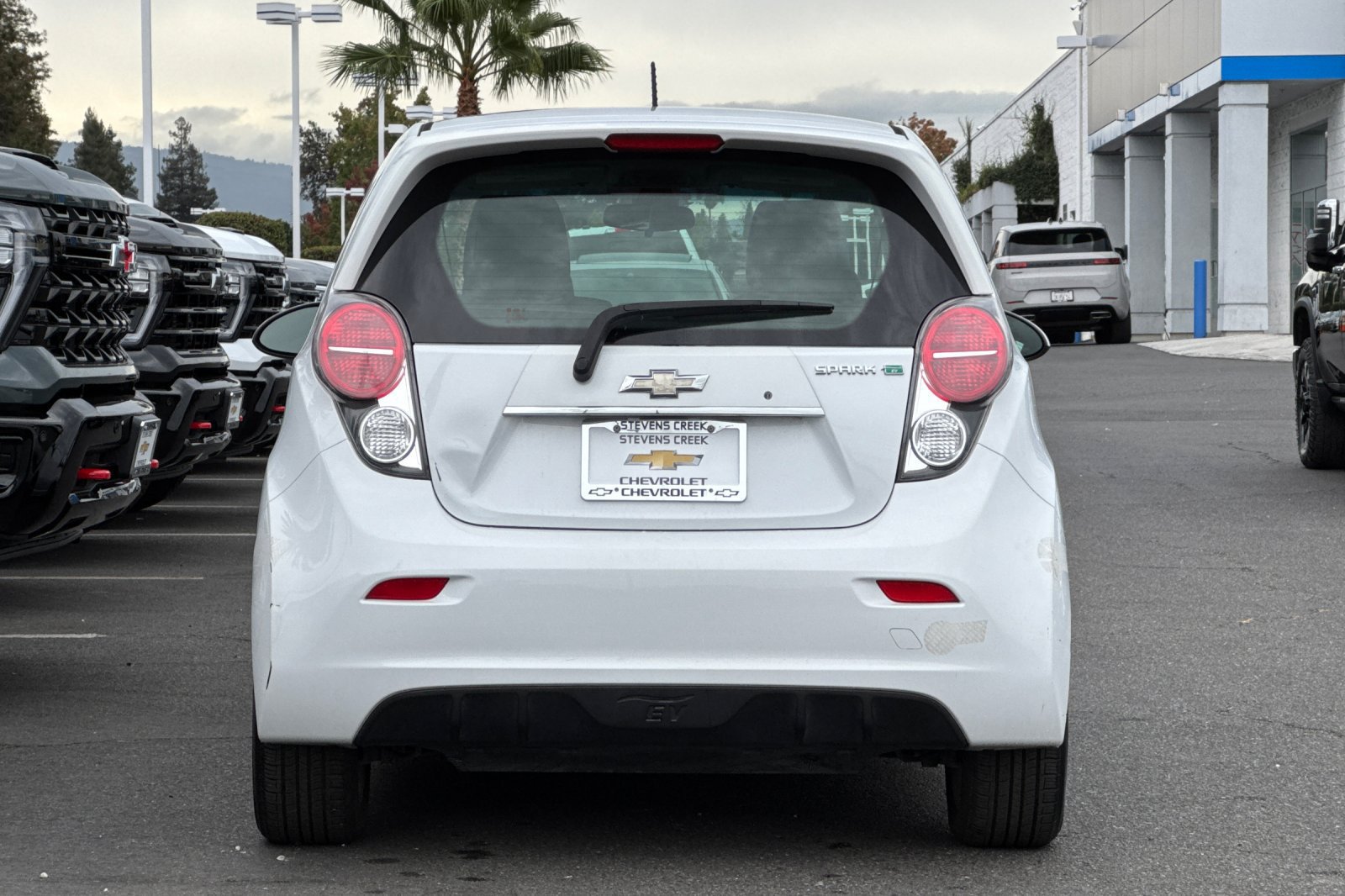 Used 2014 Chevrolet Spark LT FWD image 6