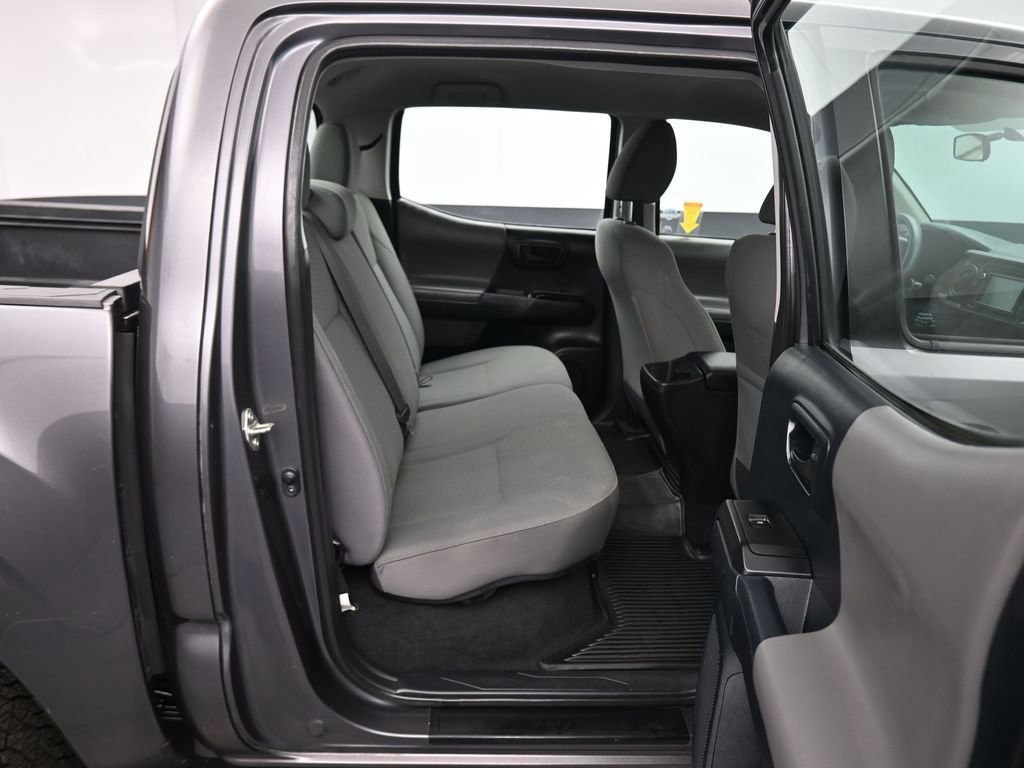 Used 2016 Toyota Tacoma SR w/ SR Convenience Package image 33