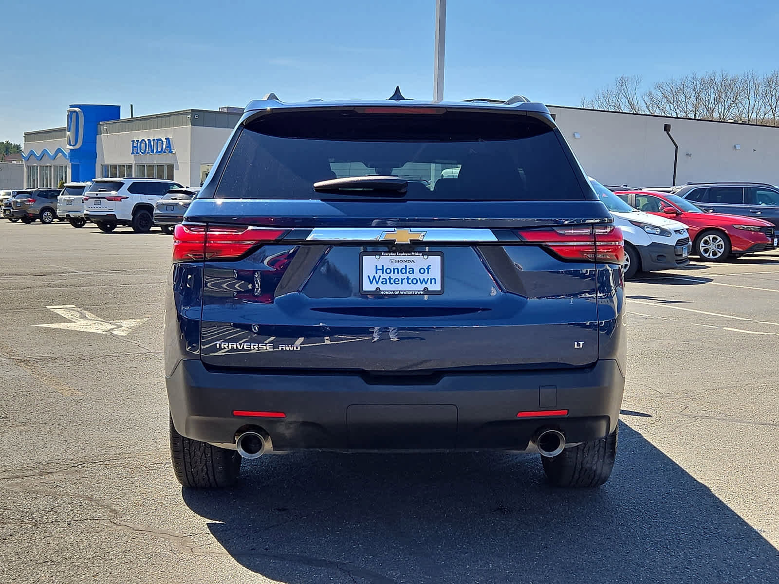 Used 2023 Chevrolet Traverse LT w/ LT Premium Package image 6