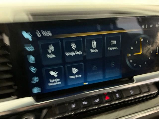 Used 2025 Chevrolet Silverado 2500 LTZ w/ LTZ Convenience Package image 15