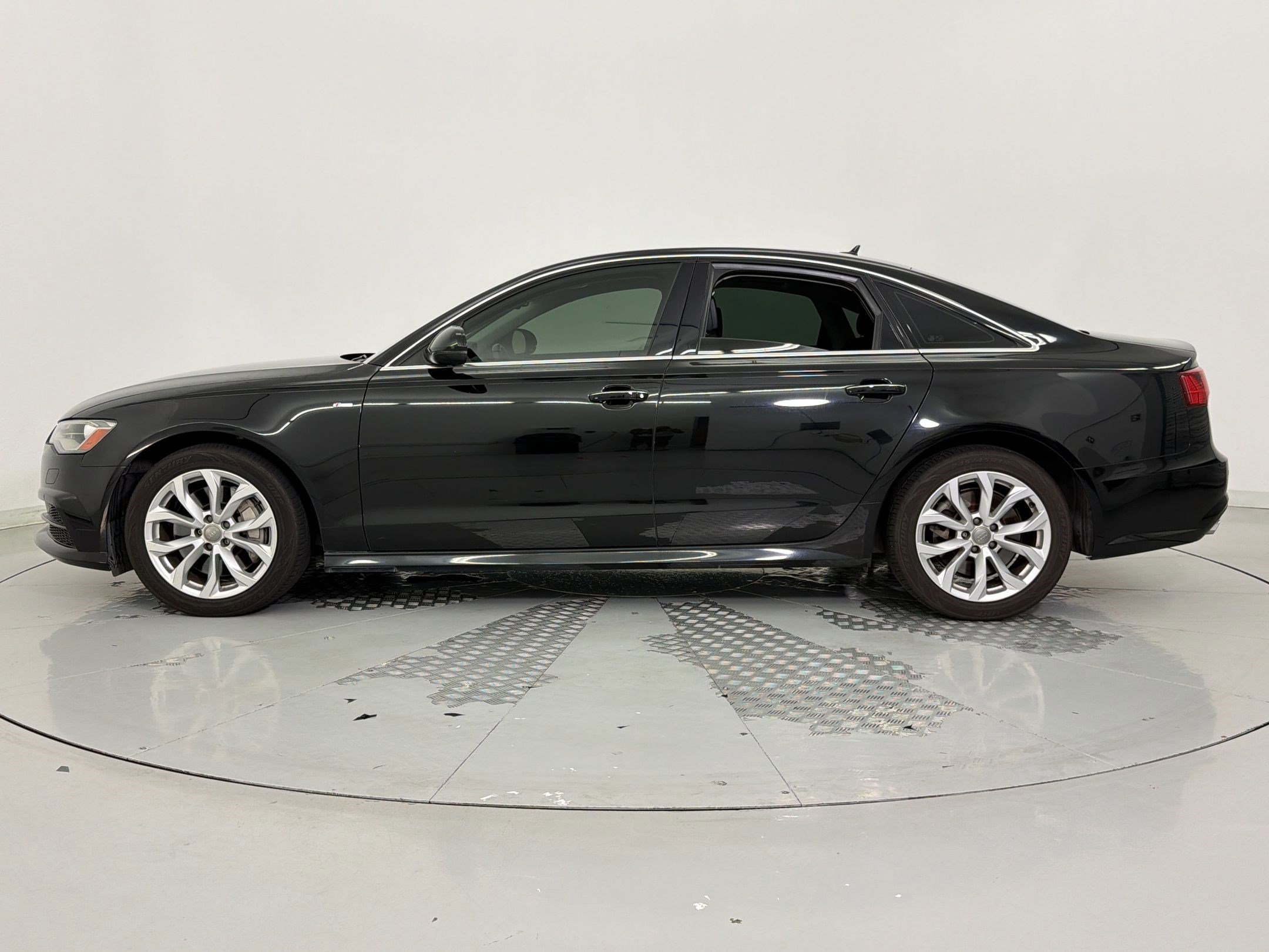 Used 2018 Audi A6 2.0T Premium FWD image 2
