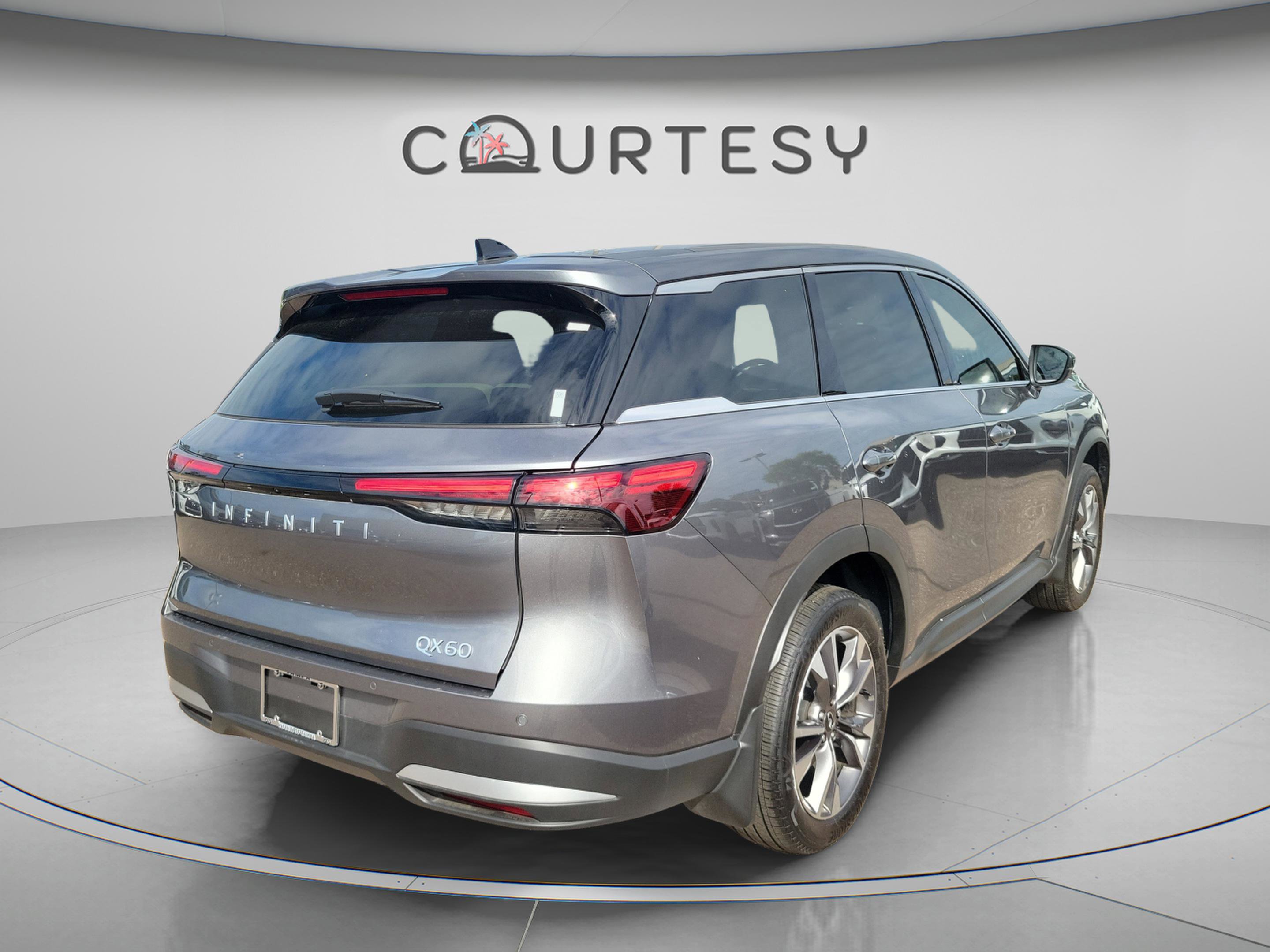 Certified 2026 INFINITI QX60 Pure w/ Cargo Package image 3