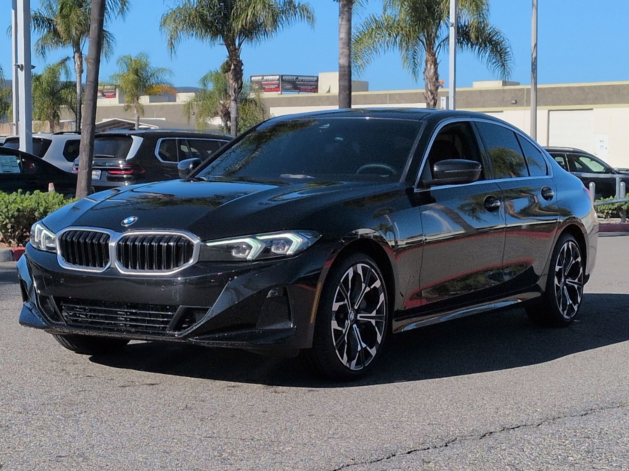 Used 2025 BMW 330i Sedan w/ Convenience Package image 5