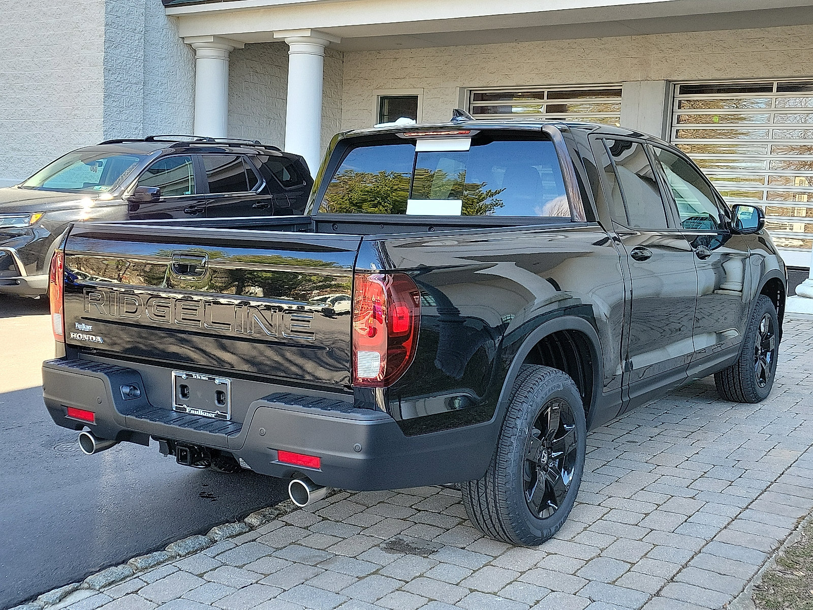 New 2026 Honda Ridgeline Black Edition image 4