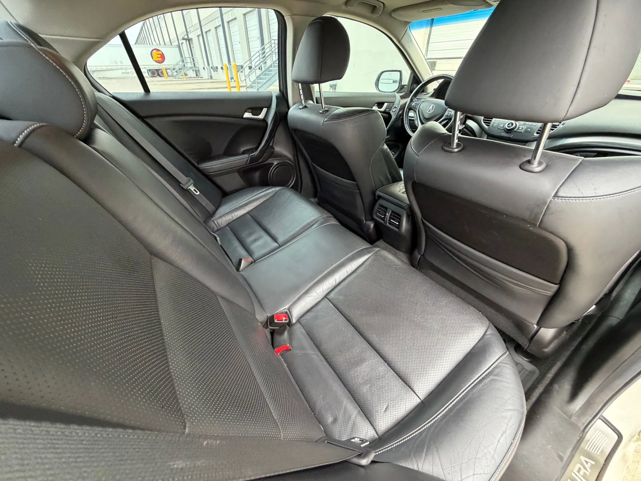 Used 2011 Acura TSX Sedan image 17