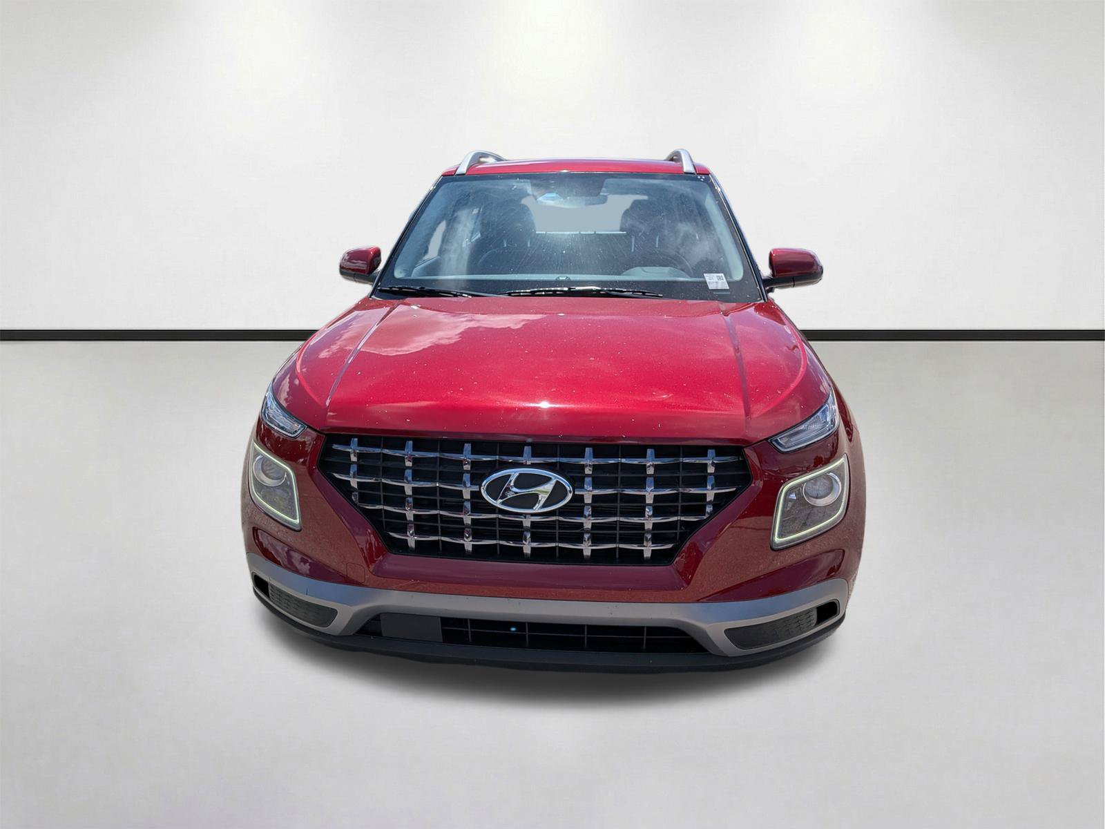 Used 2025 Hyundai Venue Limited FWD image 9