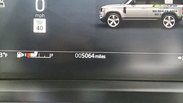 Used 2025 Land Rover Defender 110 X image 39