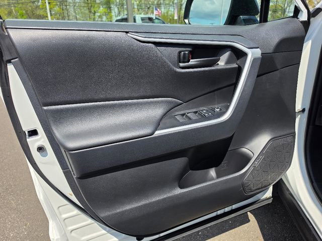 Used 2024 Toyota RAV4 LE image 19
