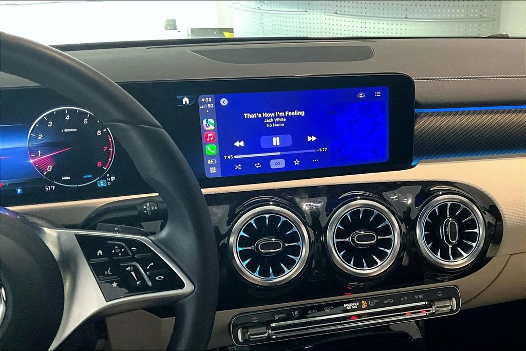 Certified 2025 Mercedes-Benz CLA 250 4MATIC image 6