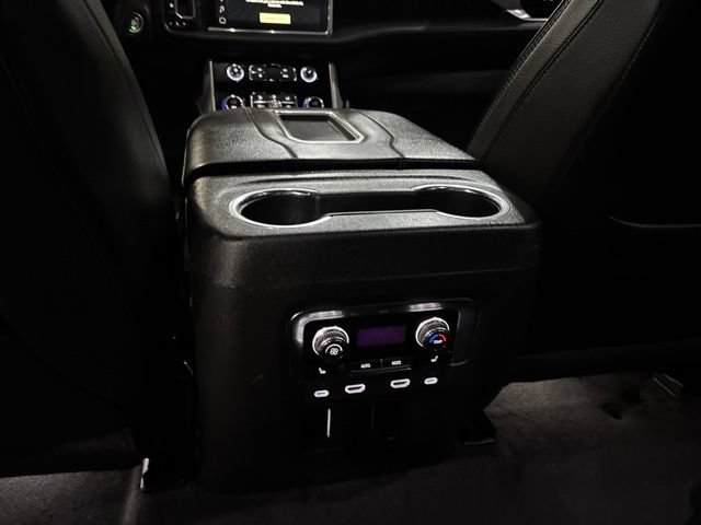 Used 2023 GMC Yukon Denali w/ Advanced Technology Package AWD/4WD image 37