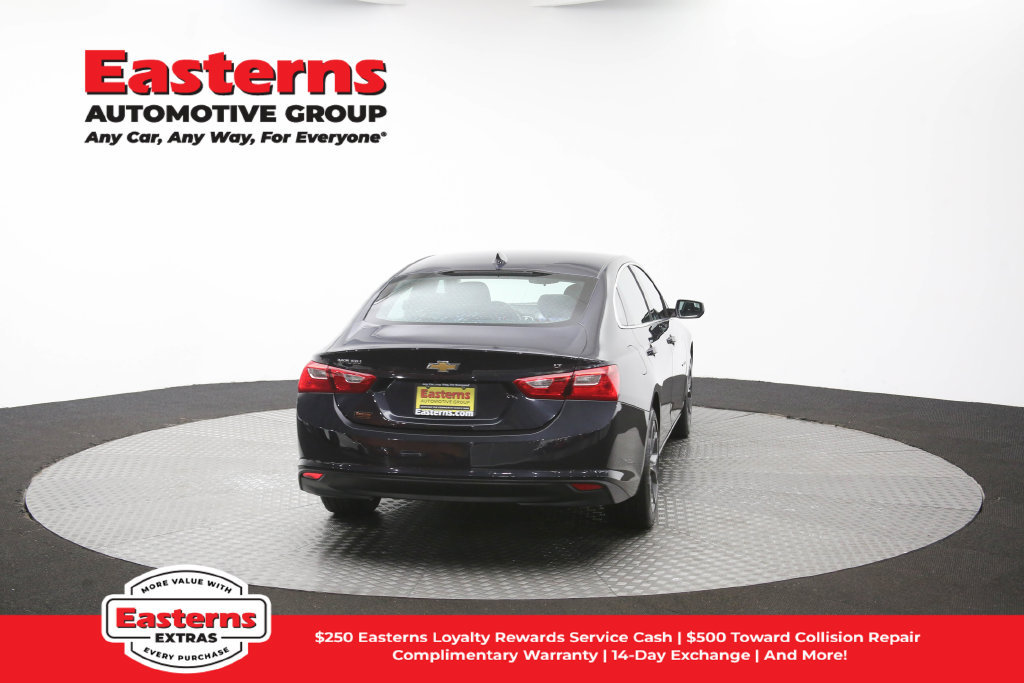 Used 2023 Chevrolet Malibu LT FWD image 39