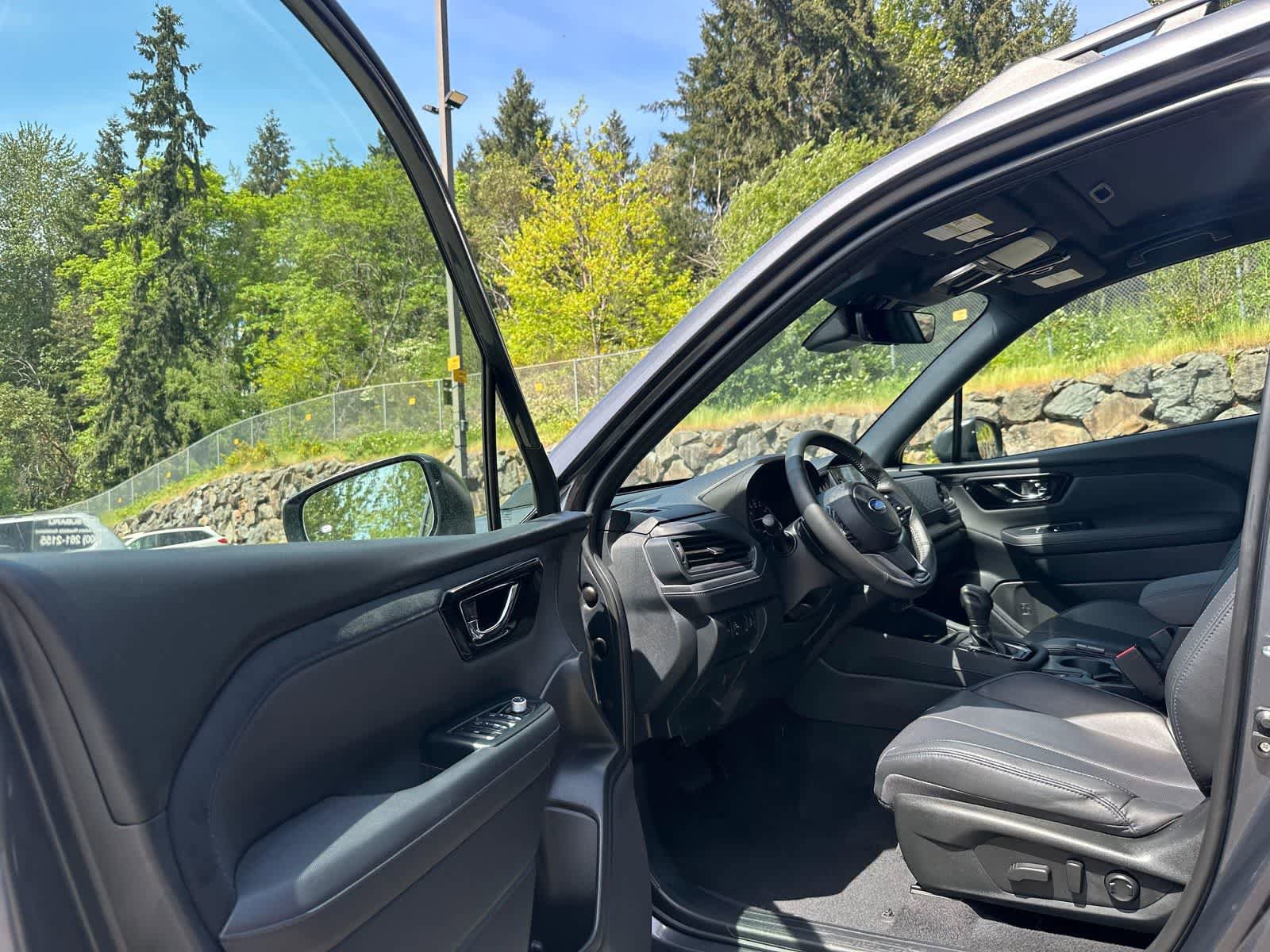 Certified 2025 Subaru Forester Limited AWD/4WD image 18