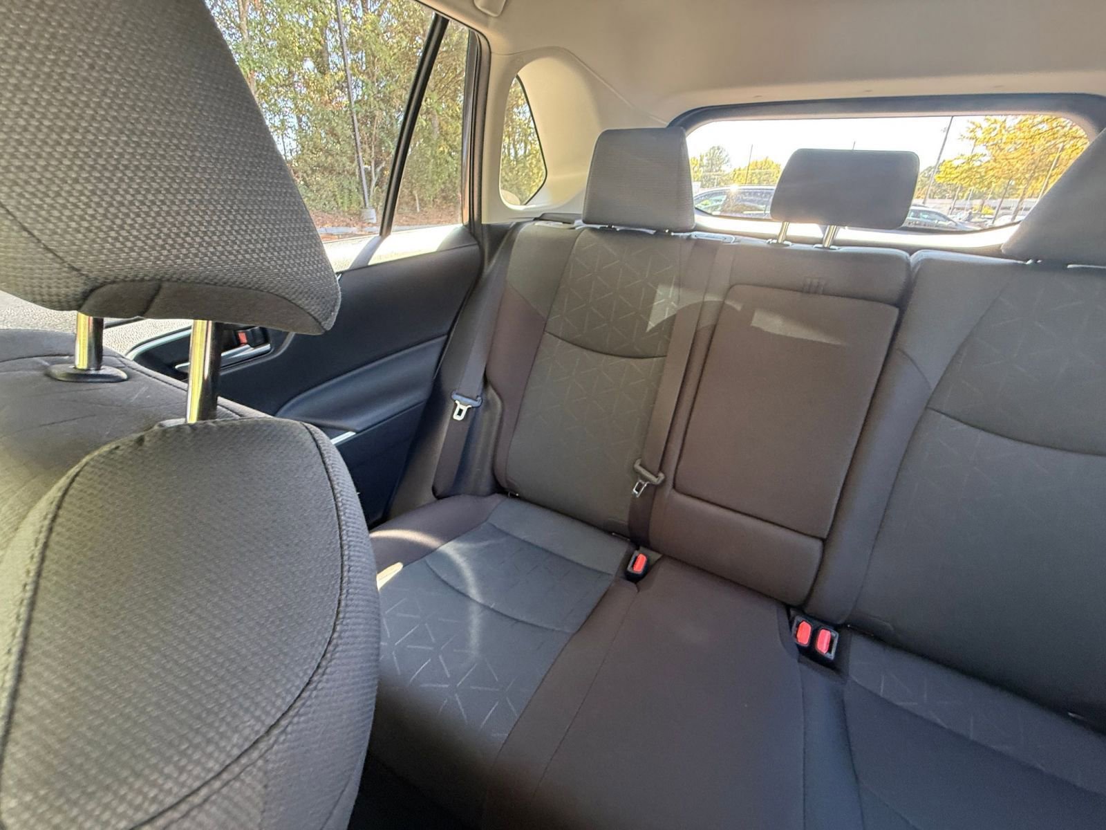 Used 2025 Toyota RAV4 XLE image 39