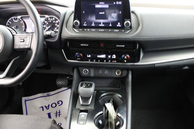Certified 2022 Nissan Rogue SV FWD image 21