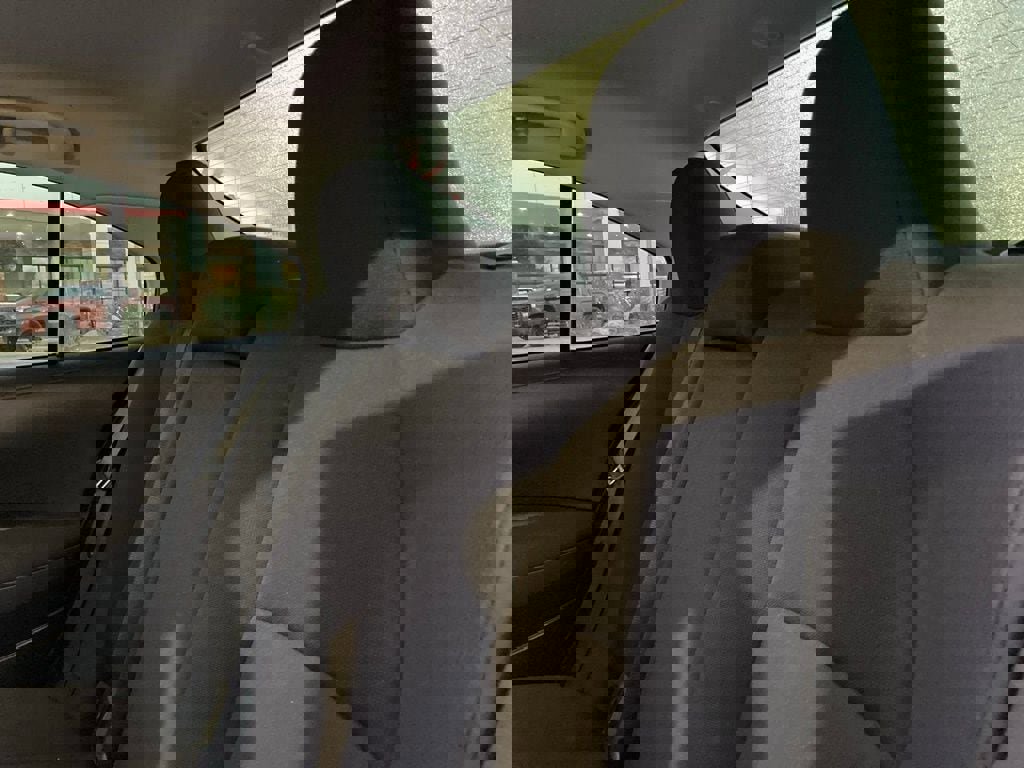 Used 2023 Toyota Corolla LE image 9