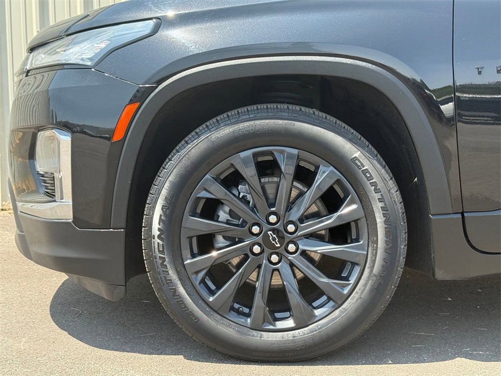 Used 2022 Chevrolet Traverse RS image 35