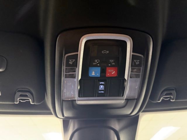 Used 2024 RAM 3500 Limited image 21