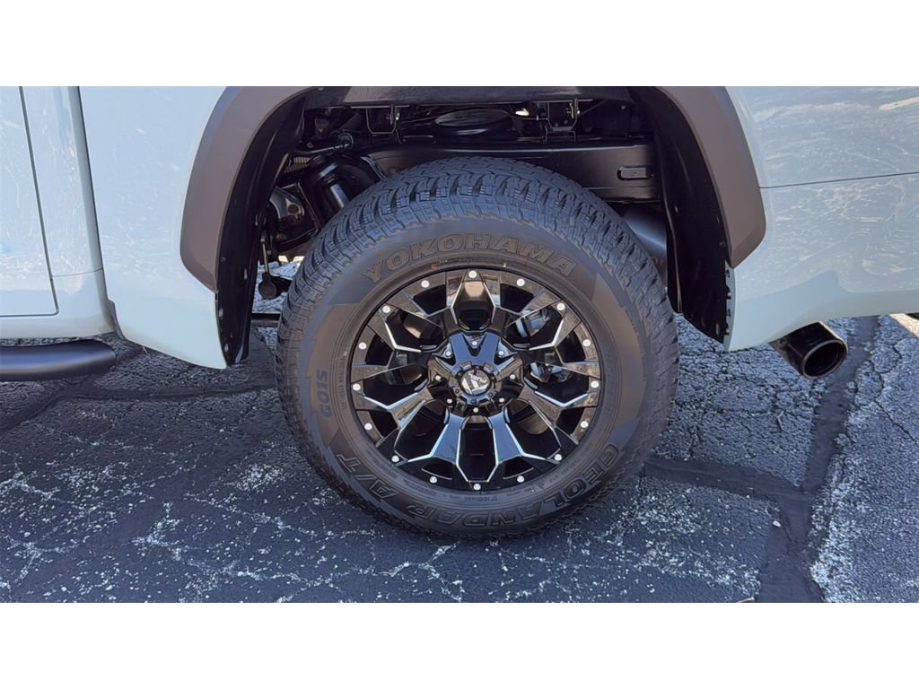 Used 2024 Toyota Tundra SR5 AWD/4WD image 11