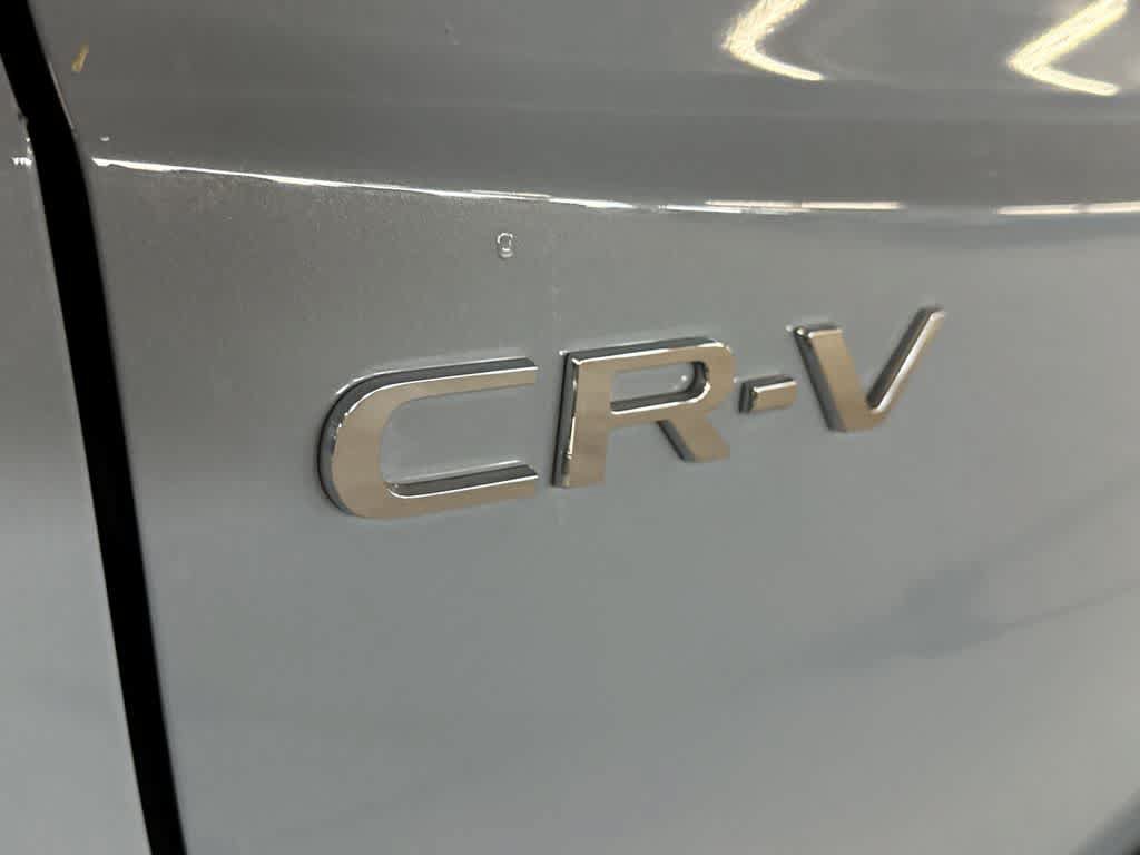 Used 2025 Honda CR-V LX image 11