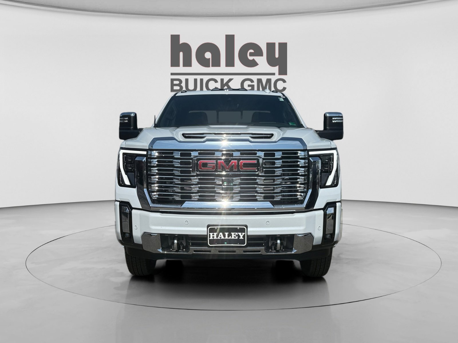 New 2026 GMC Sierra 3500 Denali w/ Technology Package image 8