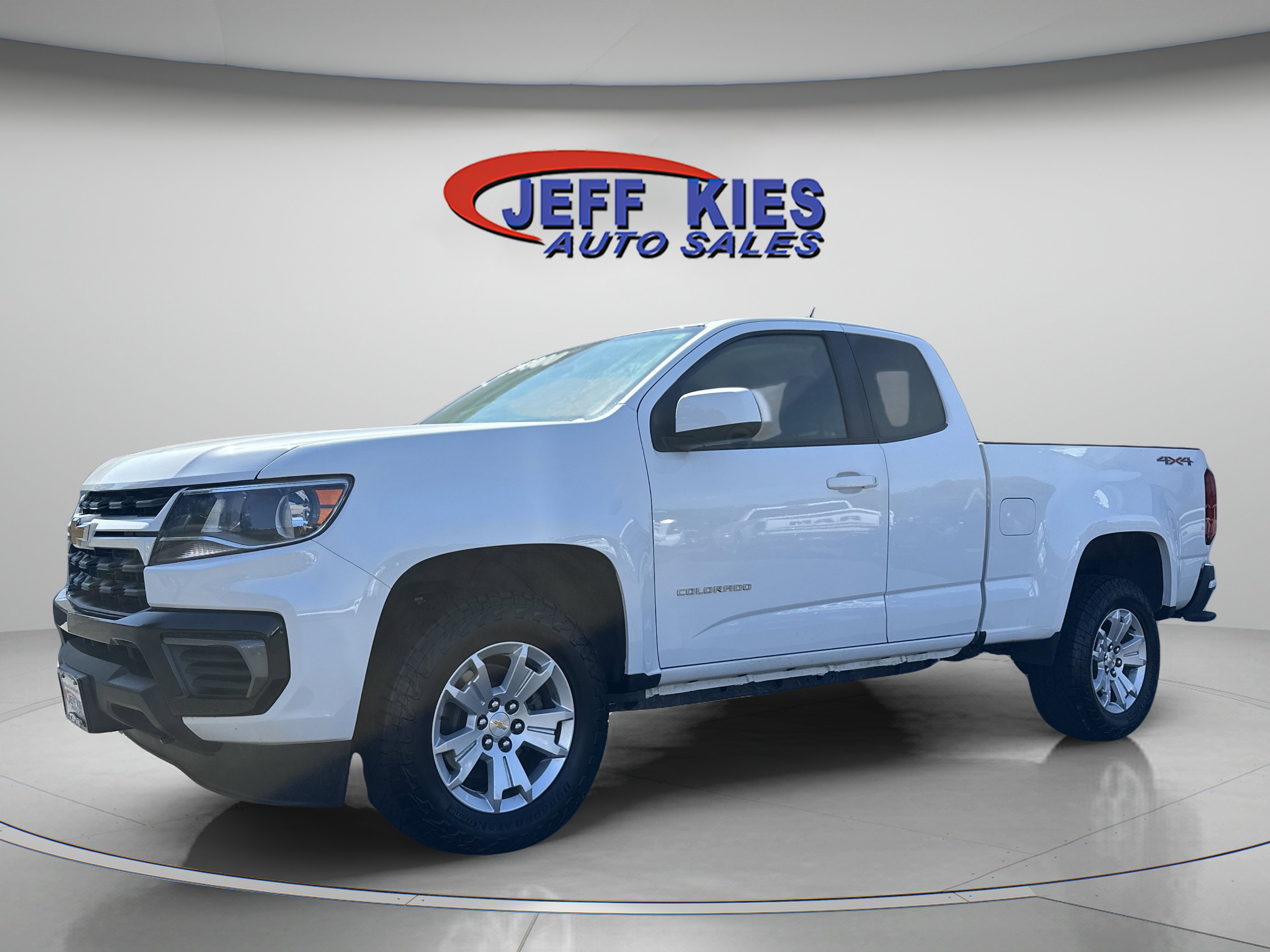 Used 2022 Chevrolet Colorado LT w/ Fleet Safety Package image 1