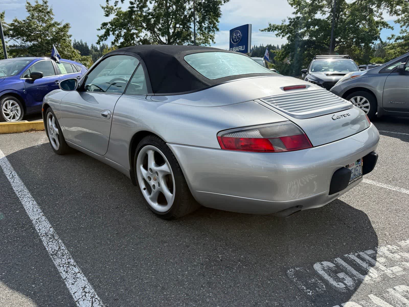 Used 2000 Porsche 911 Cabriolet image 2