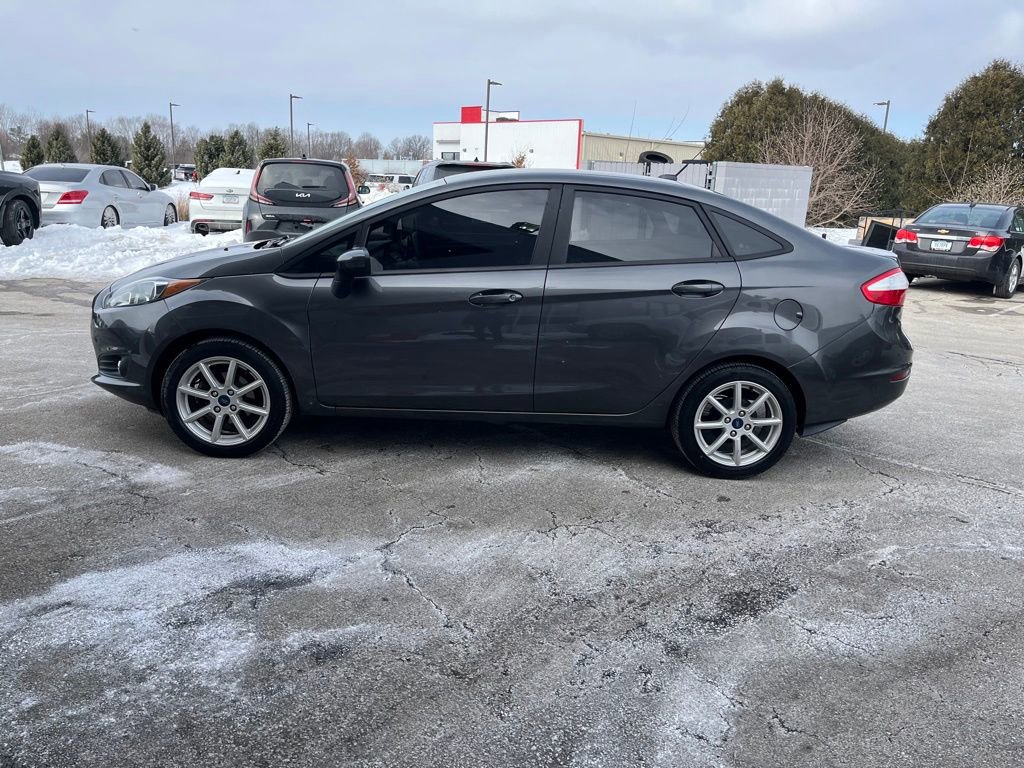 Used 2019 Ford Fiesta SE w/ Equipment Group 201A image 4