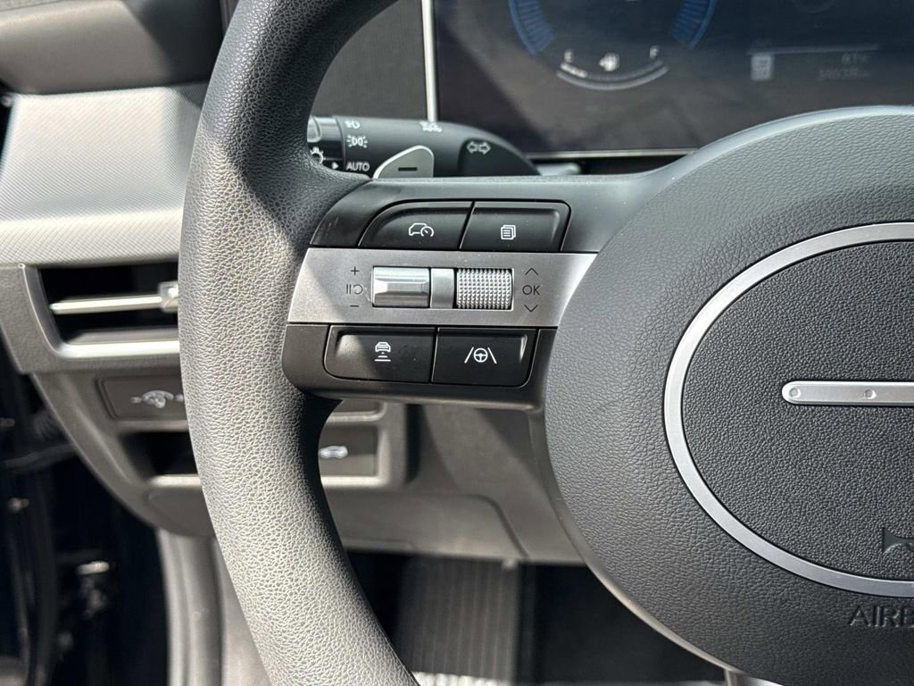 Used 2024 Hyundai Sonata SEL AWD/4WD image 10