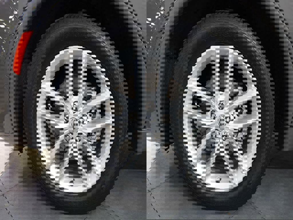 Used 2022 Dodge Durango R/T w/ Trailer Tow Group IV image 37