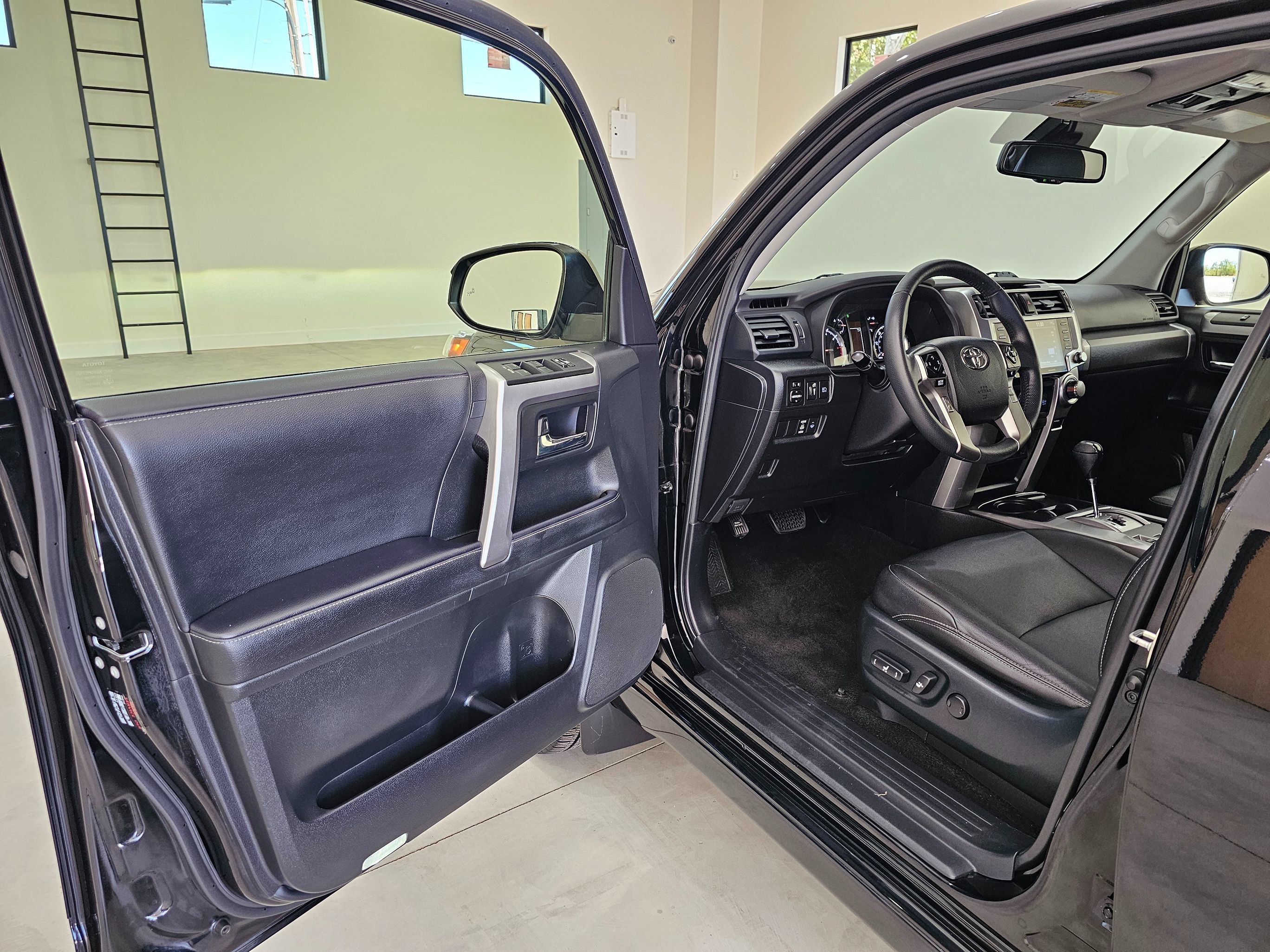 Used 2023 Toyota 4Runner TRD Sport RWD image 15