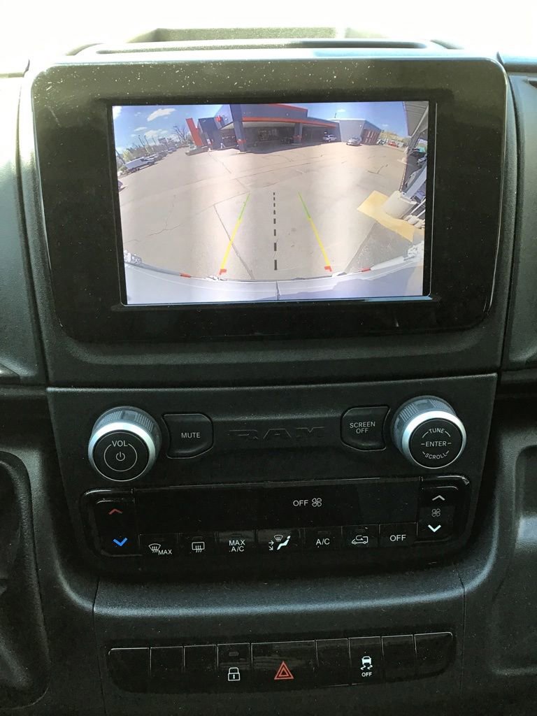 Used 2026 RAM ProMaster 2500 w/ Convenience Group FWD image 9