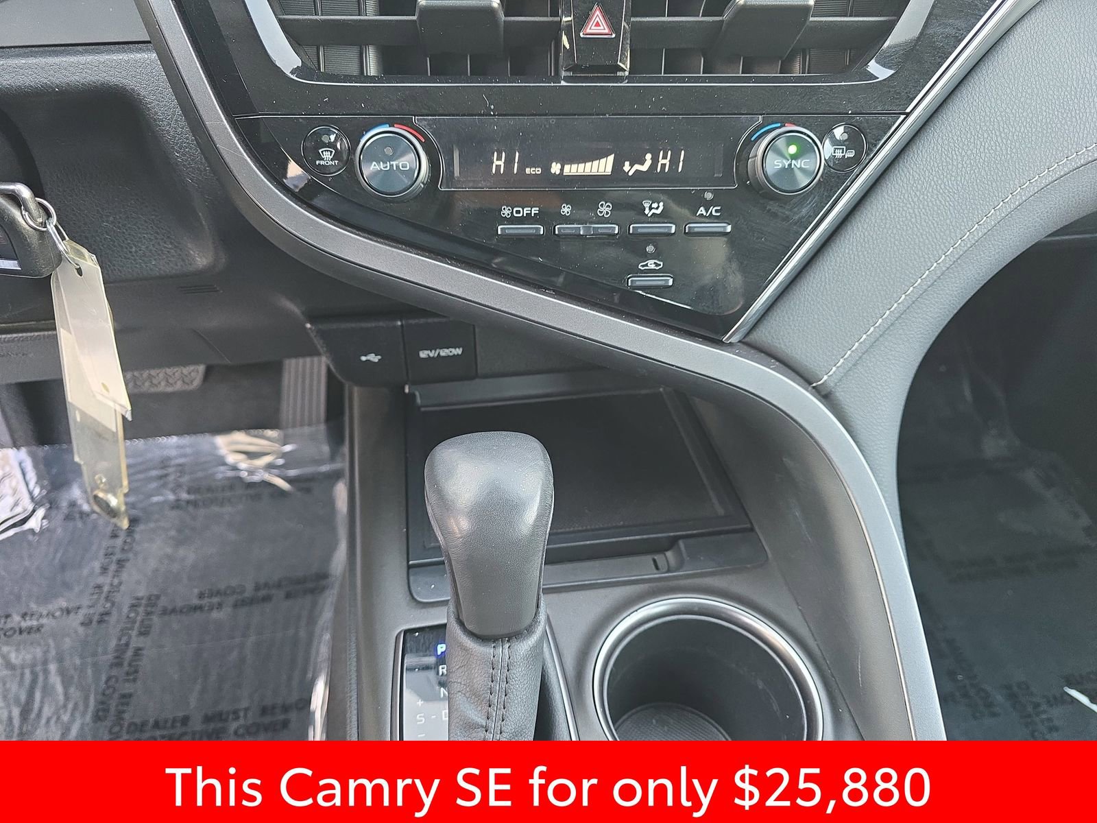 Used 2023 Toyota Camry SE image 29