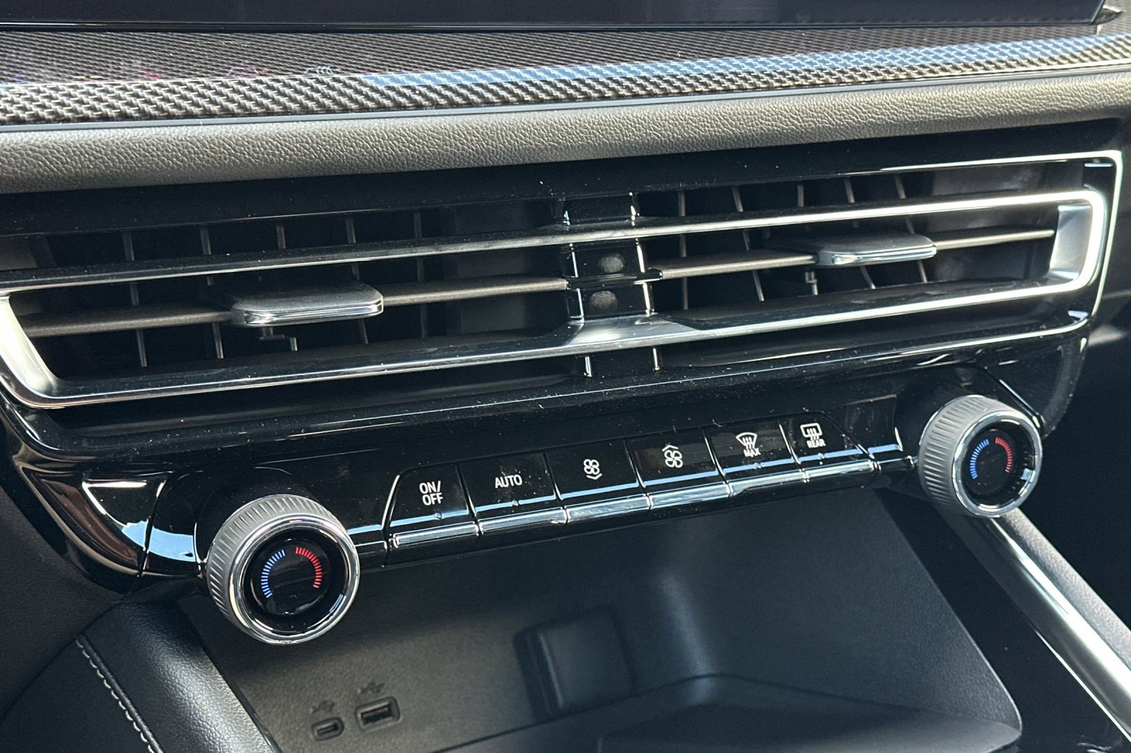 New 2026 Chevrolet Traverse High Country image 22