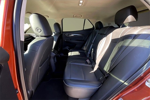 Used 2022 Buick Envision Essence w/ Safety Package image 23